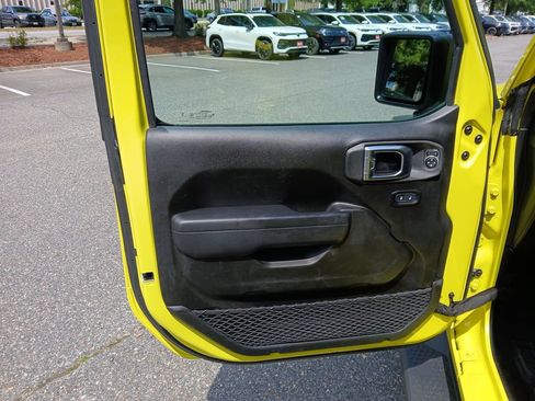 Used 2023 Jeep Wrangler Unlimited Sport AWD/4WD image 13
