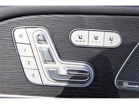 Used 2024 Mercedes-Benz GLS 450 4MATIC image 28