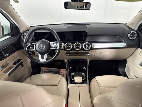Used 2021 Mercedes-Benz GLB 250 image 20