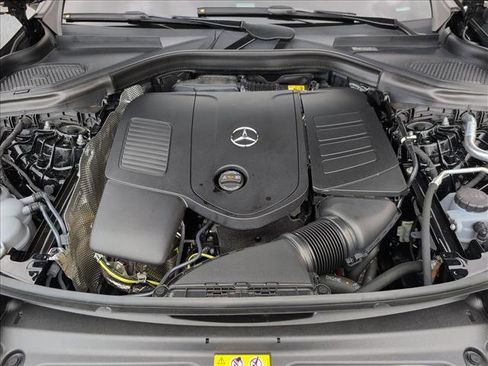 Certified 2025 Mercedes-Benz GLC 350e 4MATIC image 23