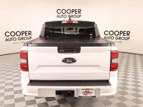 Used 2025 Ford Maverick Lobo AWD/4WD image 23