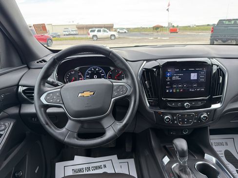 Used 2023 Chevrolet Traverse High Country AWD/4WD image 12