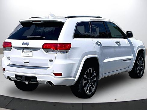 Used 2018 Jeep Grand Cherokee Overland AWD/4WD image 8