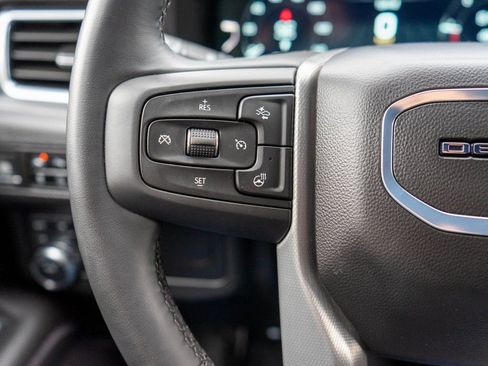 Certified 2024 GMC Yukon Denali AWD/4WD image 23