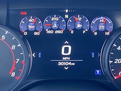 Used 2021 Chevrolet Camaro LT image 23