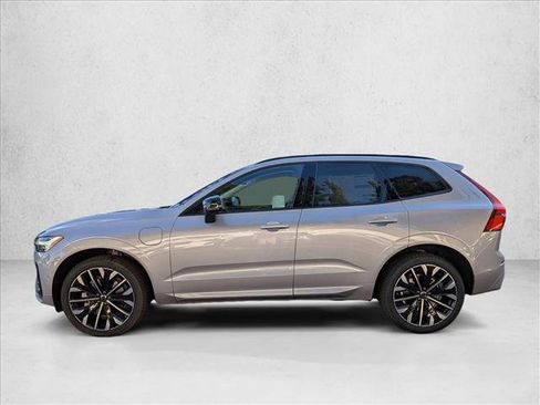 New 2026 Volvo XC60 T8 Ultra w/ Climate Package image 6