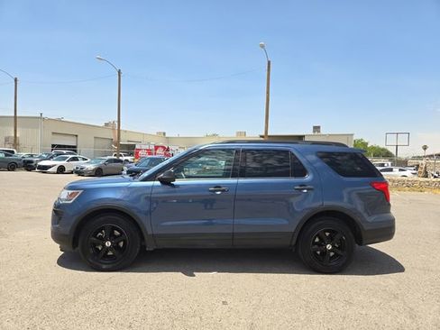 Used 2018 Ford Explorer FWD image 3