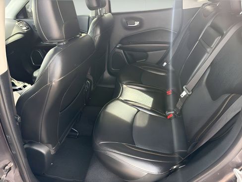 Used 2019 Jeep Compass Limited image 17