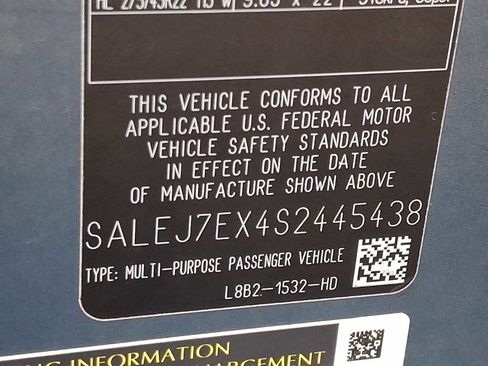 Used 2025 Land Rover Defender 110 S image 27