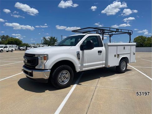 Used 2021 Ford F250 XL w/ Power Equipment Group RWD image 1