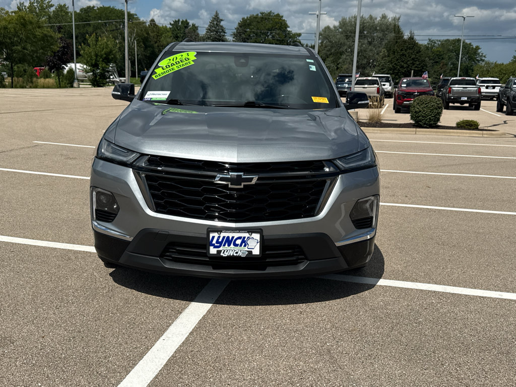 Used 2023 Chevrolet Traverse Premier w/ Redline Edition AWD/4WD image 12