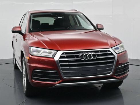 Used 2018 Audi Q5 2.0T Premium Plus w/ Premium Plus Package AWD/4WD image 9