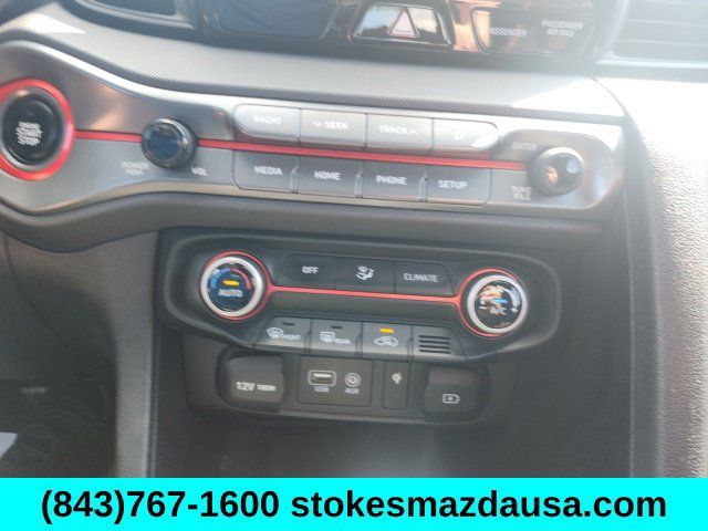 Used 2019 Hyundai Veloster 2.0 Premium FWD image 28