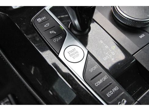 Used 2024 BMW X4 xDrive30i AWD/4WD image 29