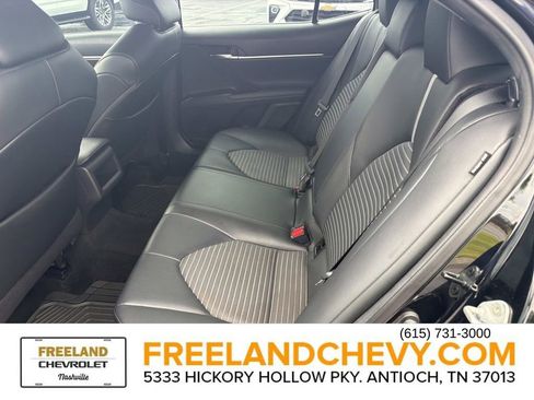 Used 2021 Toyota Camry SE FWD image 16