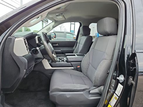 Used 2022 Toyota Tundra SR5 AWD/4WD image 24