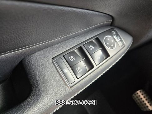 Used 2016 Mercedes-Benz GLE 350 w/ Premium Package image 34