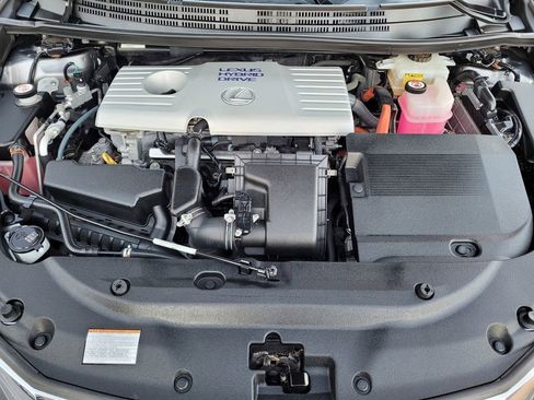 Used 2017 Lexus CT 200h image 25