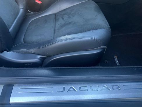 Used 2016 Jaguar F-TYPE Coupe image 22