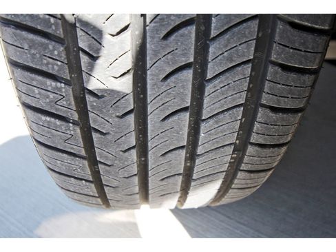 Used 2023 Genesis G70 3.3T w/ Sport Prestige Package image 32