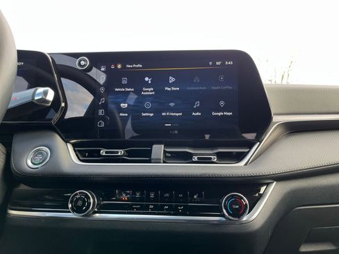 Used 2025 Chevrolet Equinox LT image 21