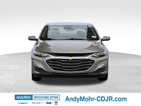 Used 2022 Chevrolet Malibu LS w/ Driver Confidence Package II FWD image 2