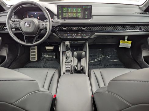 Certified 2025 Honda Accord Sport image 17