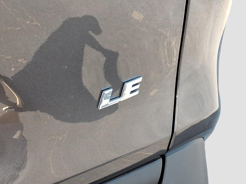 Used 2025 Toyota RAV4 LE FWD image 10