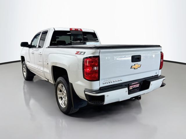 Used 2017 Chevrolet Silverado 1500 LT w/ All Star Edition AWD/4WD image 8