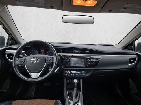 Used 2015 Toyota Corolla S image 16