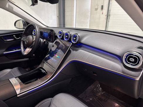 Used 2023 Mercedes-Benz C 300 Sedan w/ Exclusive Trim Package image 37