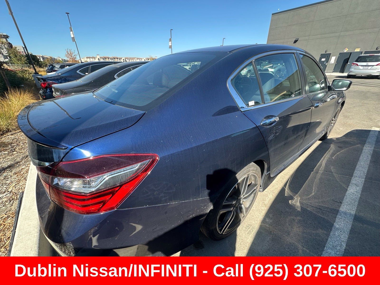 Used 2017 Honda Accord Sport Special Edition image 4