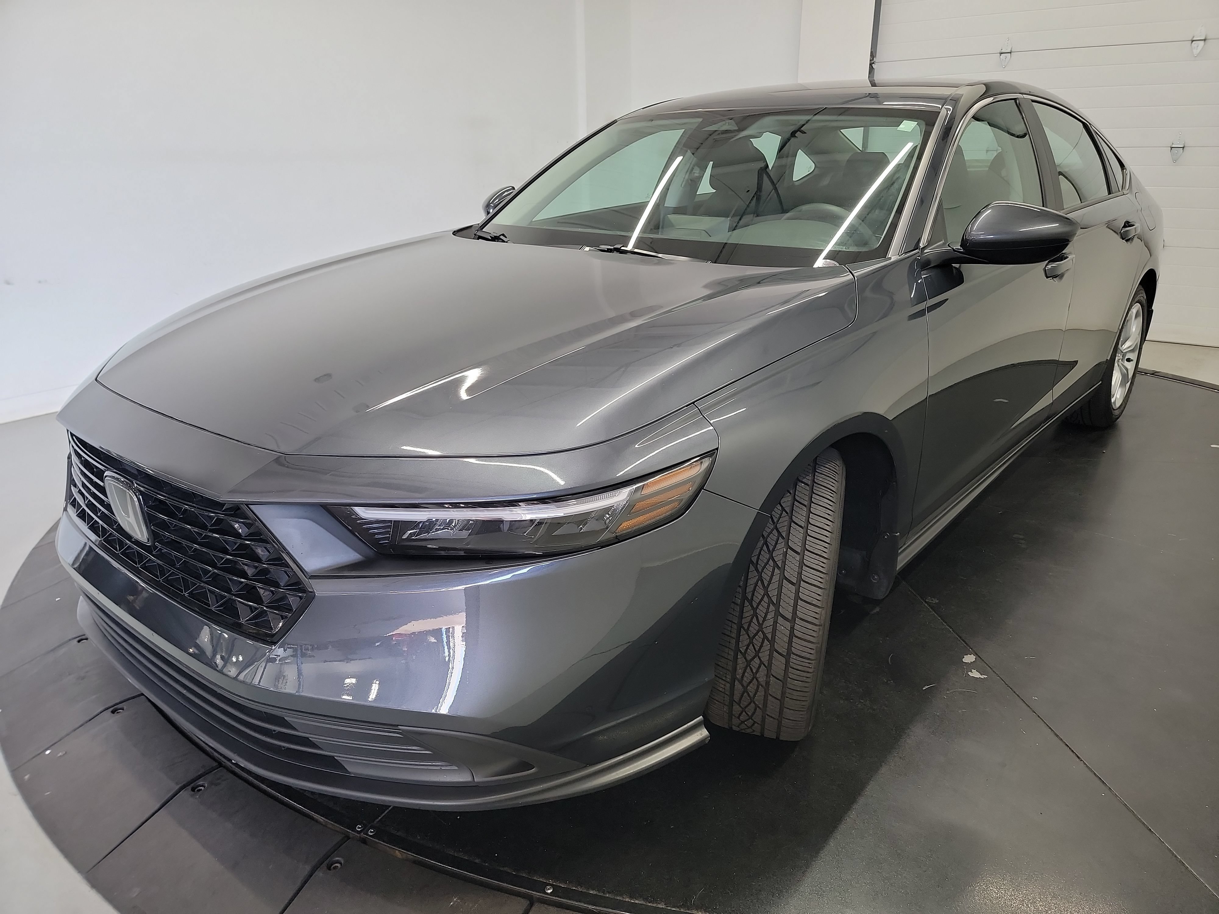 Used 2024 Honda Accord LX image 3