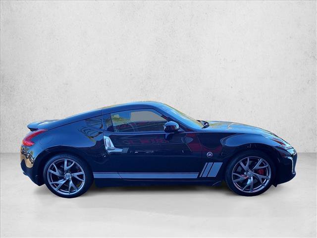 Used 2015 Nissan 370Z Coupe RWD image 4