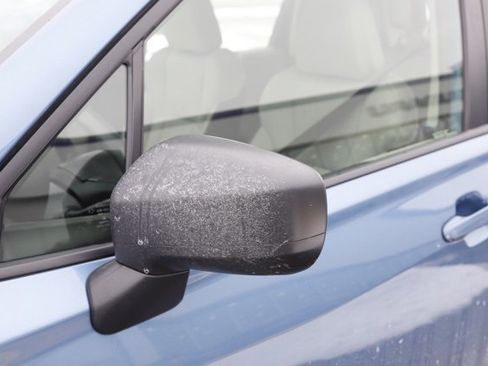 Used 2023 Subaru Forester Base image 14