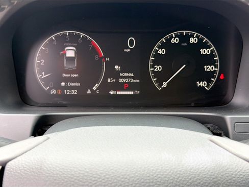 Used 2025 Honda Ridgeline Sport+ image 12