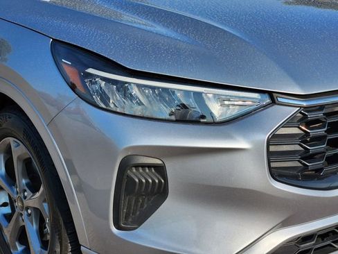 Used 2024 Ford Escape ST-Line image 9