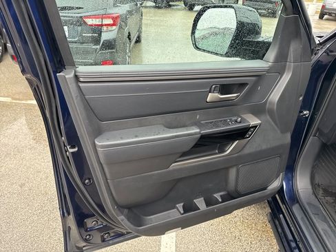 Used 2024 Toyota Tundra Limited image 5