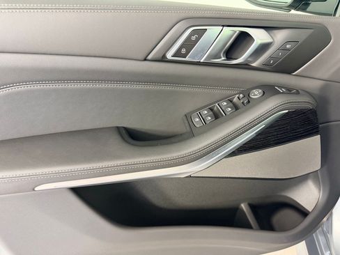 New 2026 BMW X5 sDrive40i RWD image 13