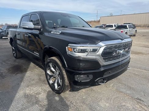 Used 2019 RAM 1500 Limited image 1