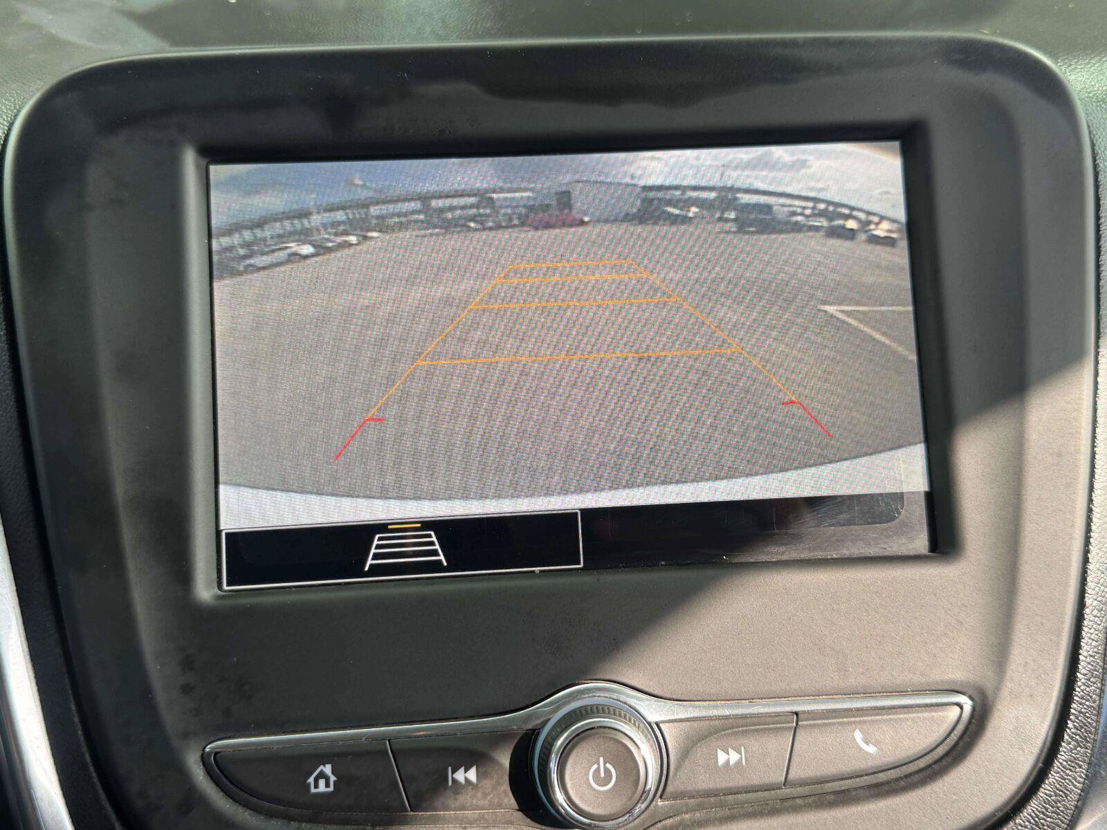 Used 2023 Chevrolet Equinox LS w/ LS Convenience Package FWD image 34