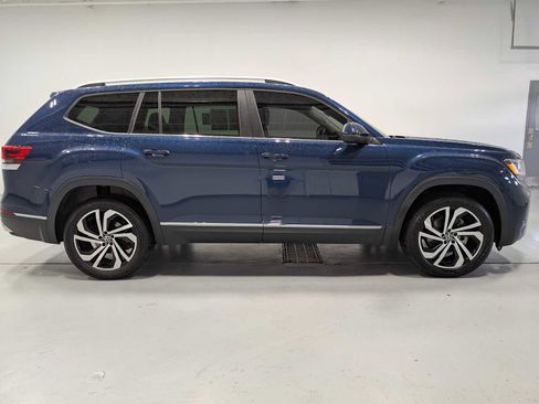 Used 2023 Volkswagen Atlas SEL AWD/4WD image 7