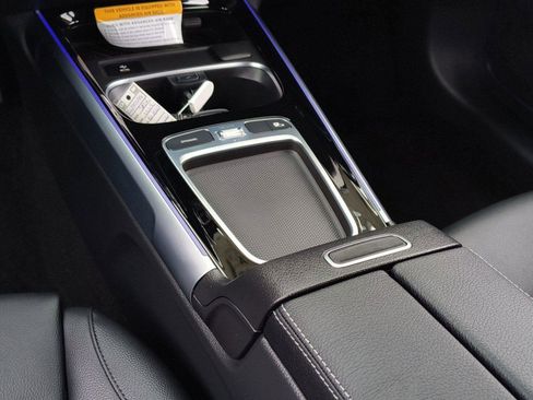 New 2024 Mercedes-Benz GLB 250 image 20