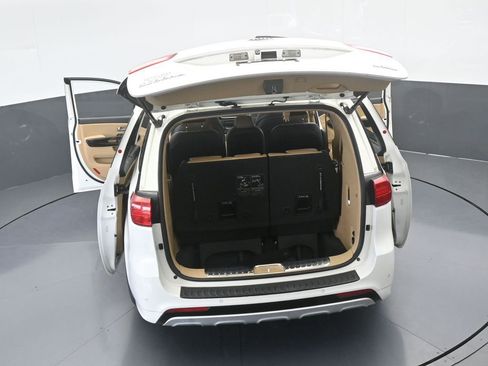 Used 2016 Kia Sedona SX Limited image 83