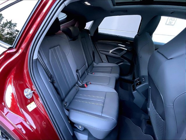 New 2026 Audi Q5 Premium Plus AWD/4WD image 12