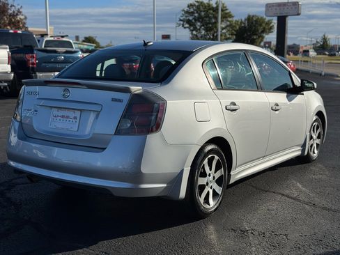 Used 2012 Nissan Sentra 2.0 SR w/ Special Edition Pkg image 5