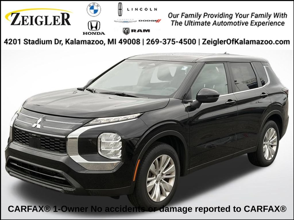 Used 2025 Mitsubishi Outlander ES AWD/4WD image 1