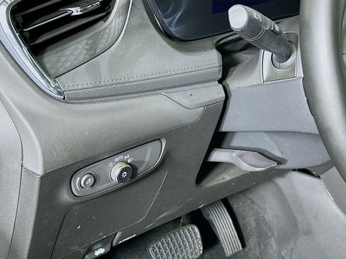 Used 2025 Buick Encore GX Preferred image 17