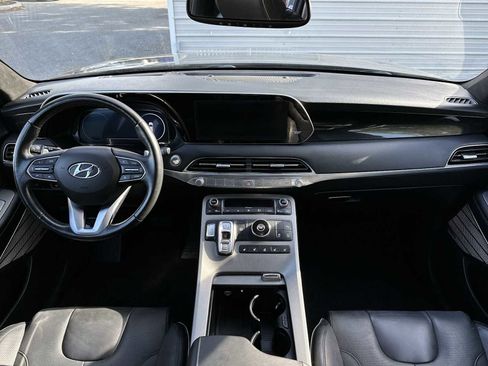 Used 2021 Hyundai Palisade Calligraphy image 14
