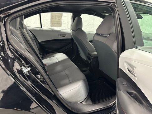 Used 2025 Toyota Corolla SE image 49